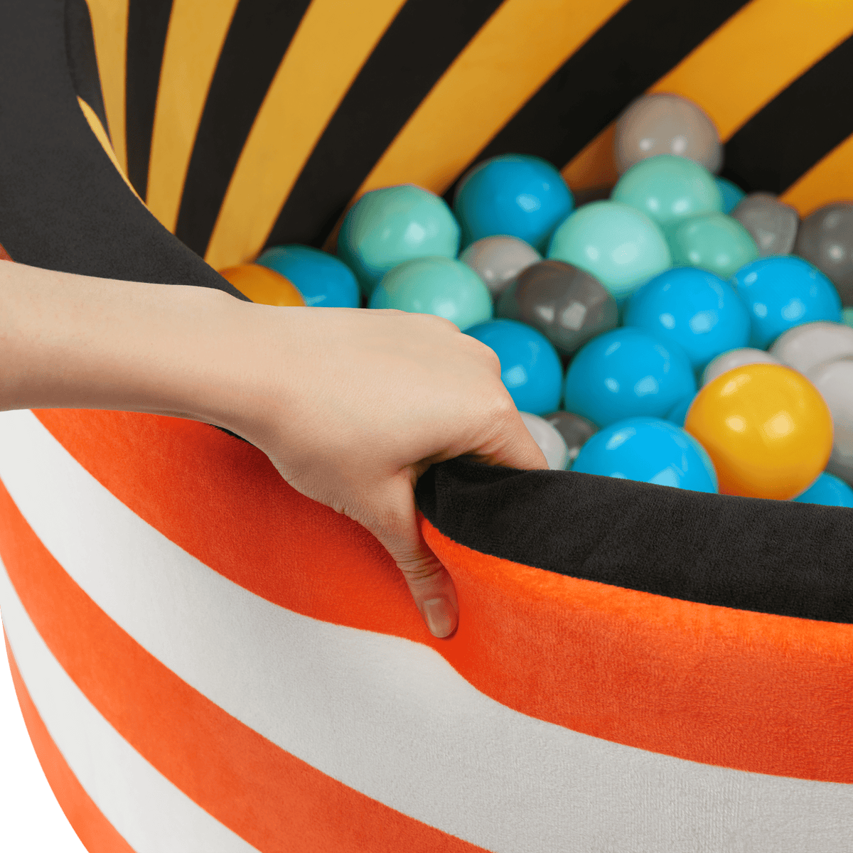 Hop In Ball Pit